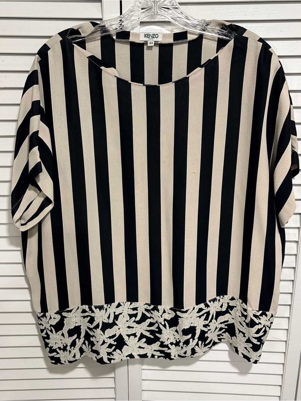 Kenzo Paris Vintage Black & White Striped Floral Hem Short Sleeve Blouse Size 44